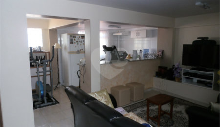 Sobrado à venda com 3 quartos, sendo 1 suíte,  em Sumarezinho, São Paulo, SP