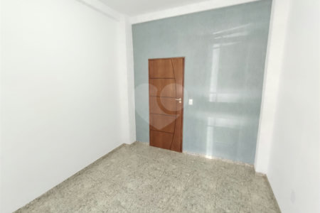 Casa à venda com 3 quartos em Estância Conceição, Itapetininga, SP