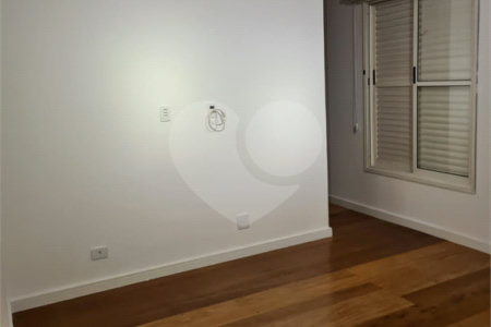 Casa à venda com 3 suítes no condomínio Residencial Courtyard Village, São Paulo - SP