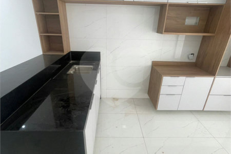 Casa à venda com 3 quartos, sendo 2 suítes, no condomínio Grand Park, Rio de Janeiro - RJ