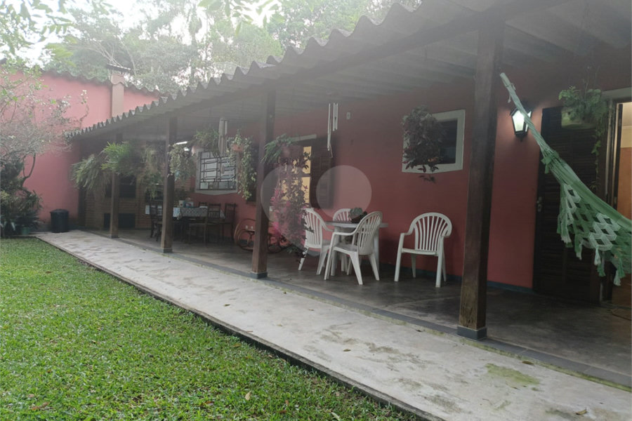 Casa à venda com 3 quartos, sendo 1 suíte, em Luiz Fagundes, Mairiporã, SP