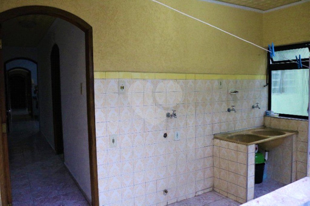Casa à venda com 2 quartos, sendo 1 suíte, no condomínio Caopiá, São Paulo - SP