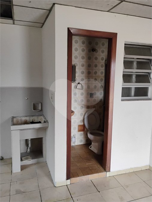 Sobrado à venda com 3 quartos, sendo 1 suíte,  em Jardim Jabaquara, São Paulo, SP