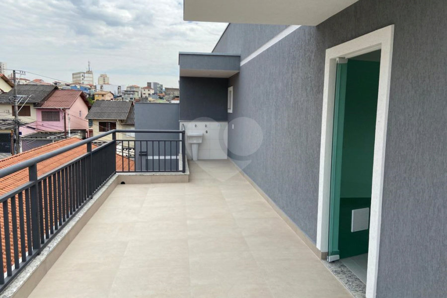Casa à venda com 2 quartos no condomínio Rua Cauré, São Paulo - SP