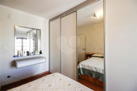 Sobrado à venda com 3 quartos, sendo 1 suíte, em Parada Inglesa, São Paulo, SP