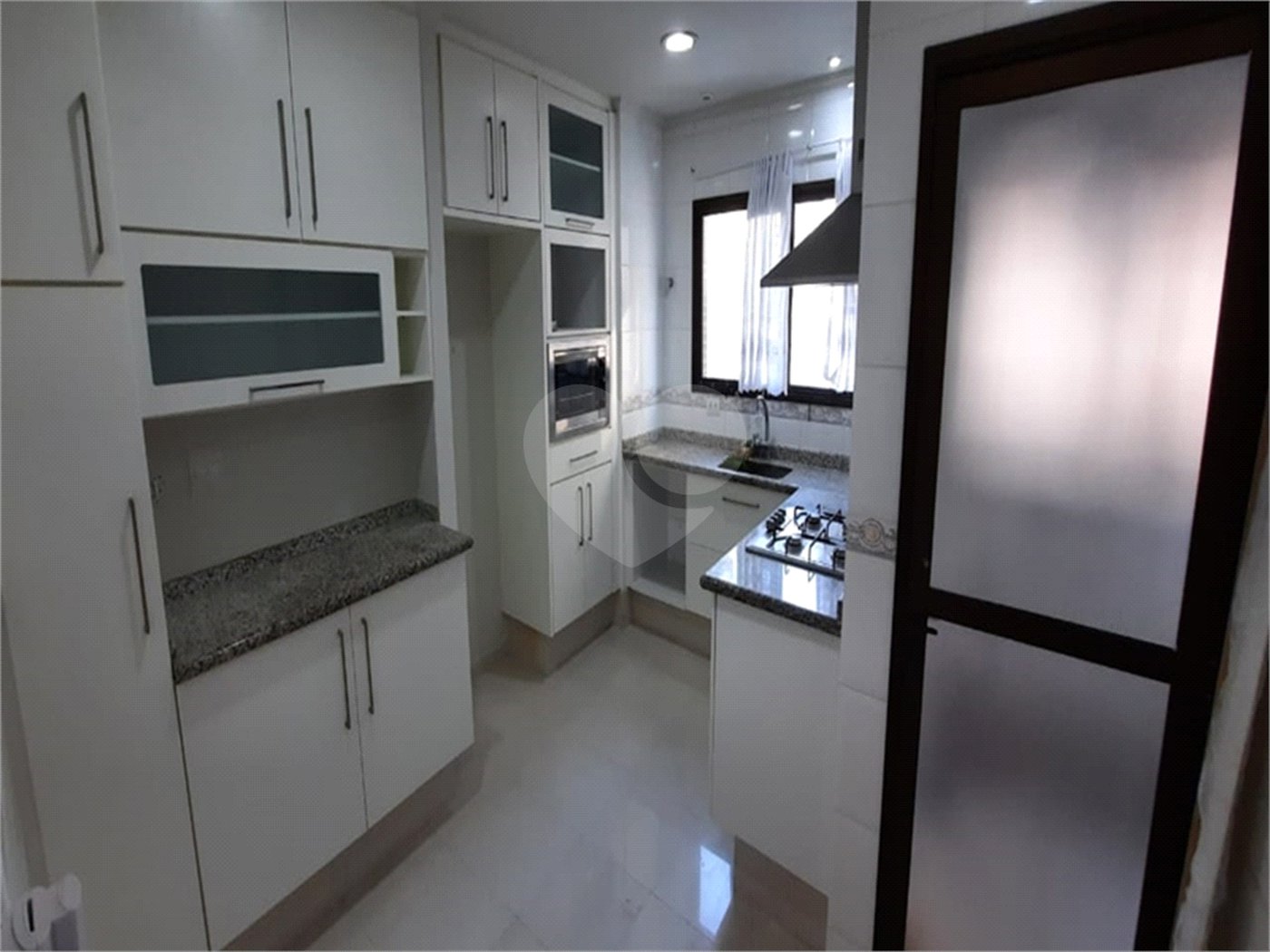 Apartamento à venda com 3 quartos, sendo 1 suíte, em Vila Paulicéia, São Paulo, SP