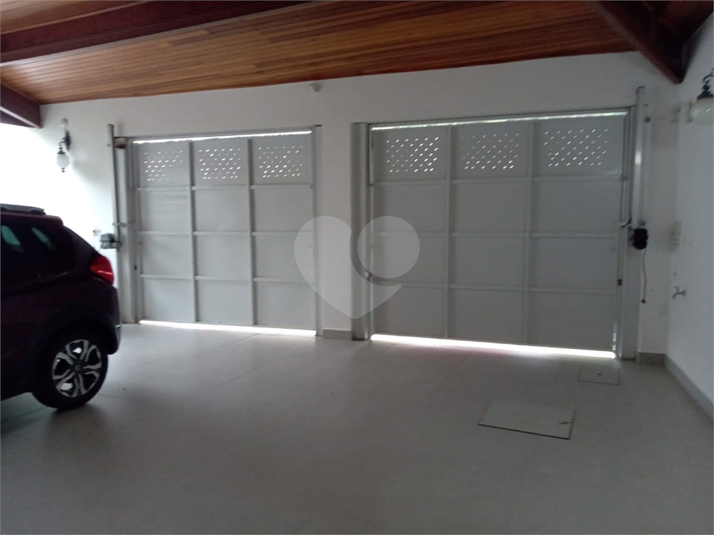 Casa à venda com 3 quartos, sendo 2 suítes, em Cidade Jardim, Mairiporã, SP