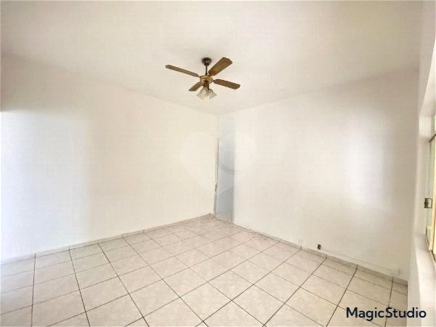 Casa com 224m², 3 dormitórios, 4 vagas, à venda na Vila Ema.