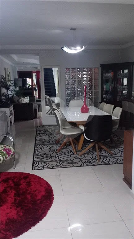 Sobrado à venda em Piracicaba - SP.