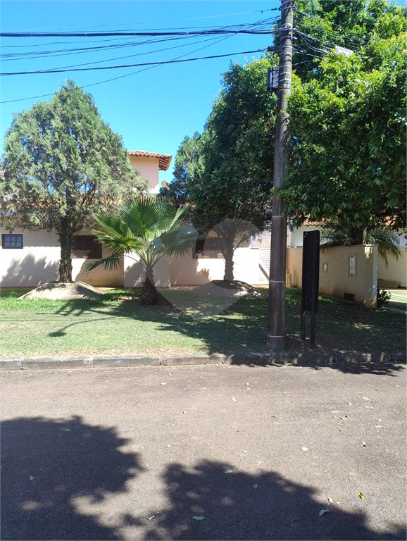 Excelente sobrado no Condomínio Parque Sabará