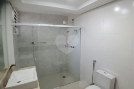 Apartamento no Edíficio Alexandre Previeiro