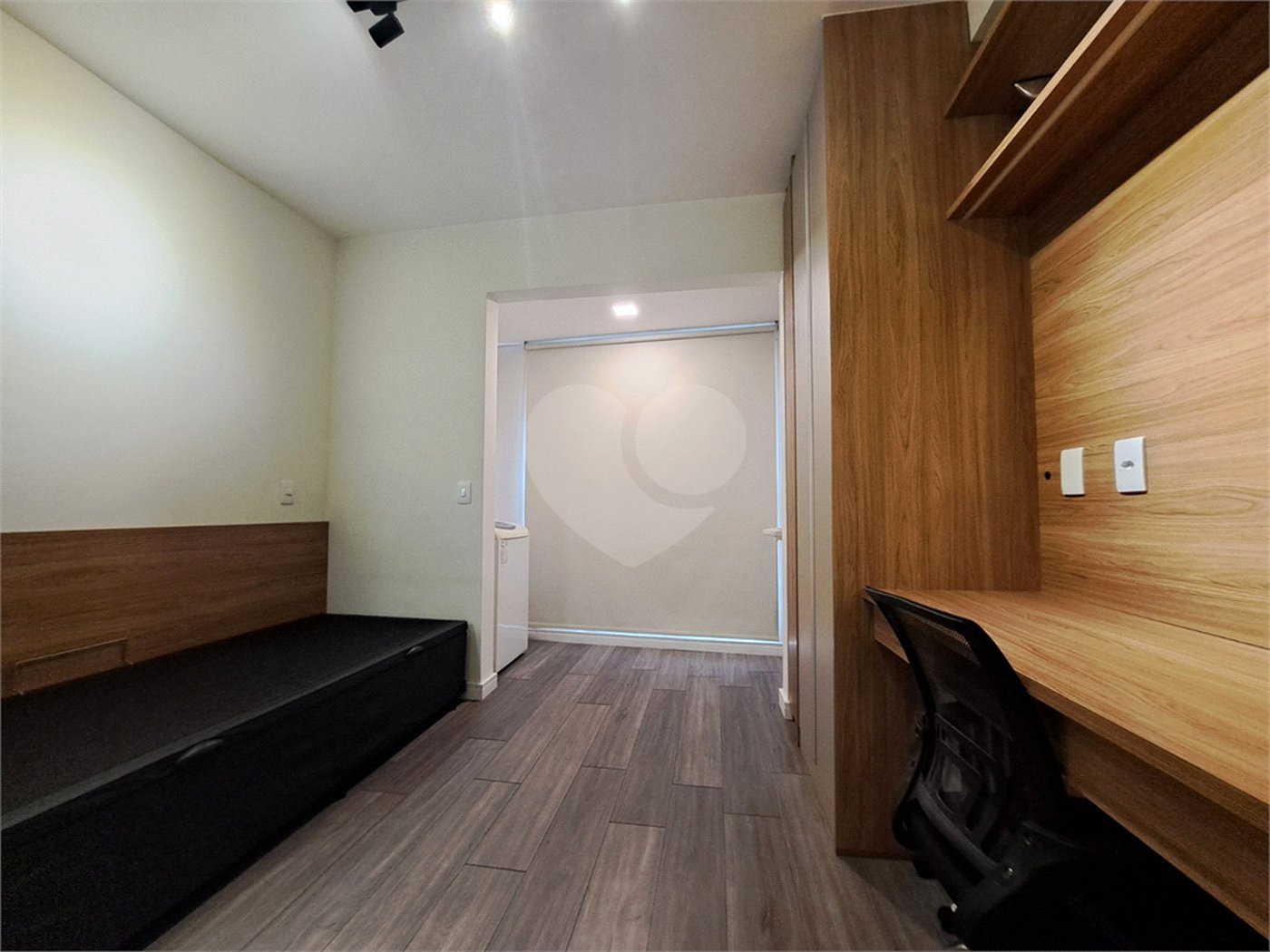 Studio de 24m2 à venda e para locação mobiliado na Vila Clementino