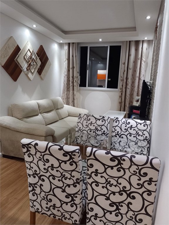 Apartamento à venda com 2 quartos em Pirajussara, São Paulo, SP