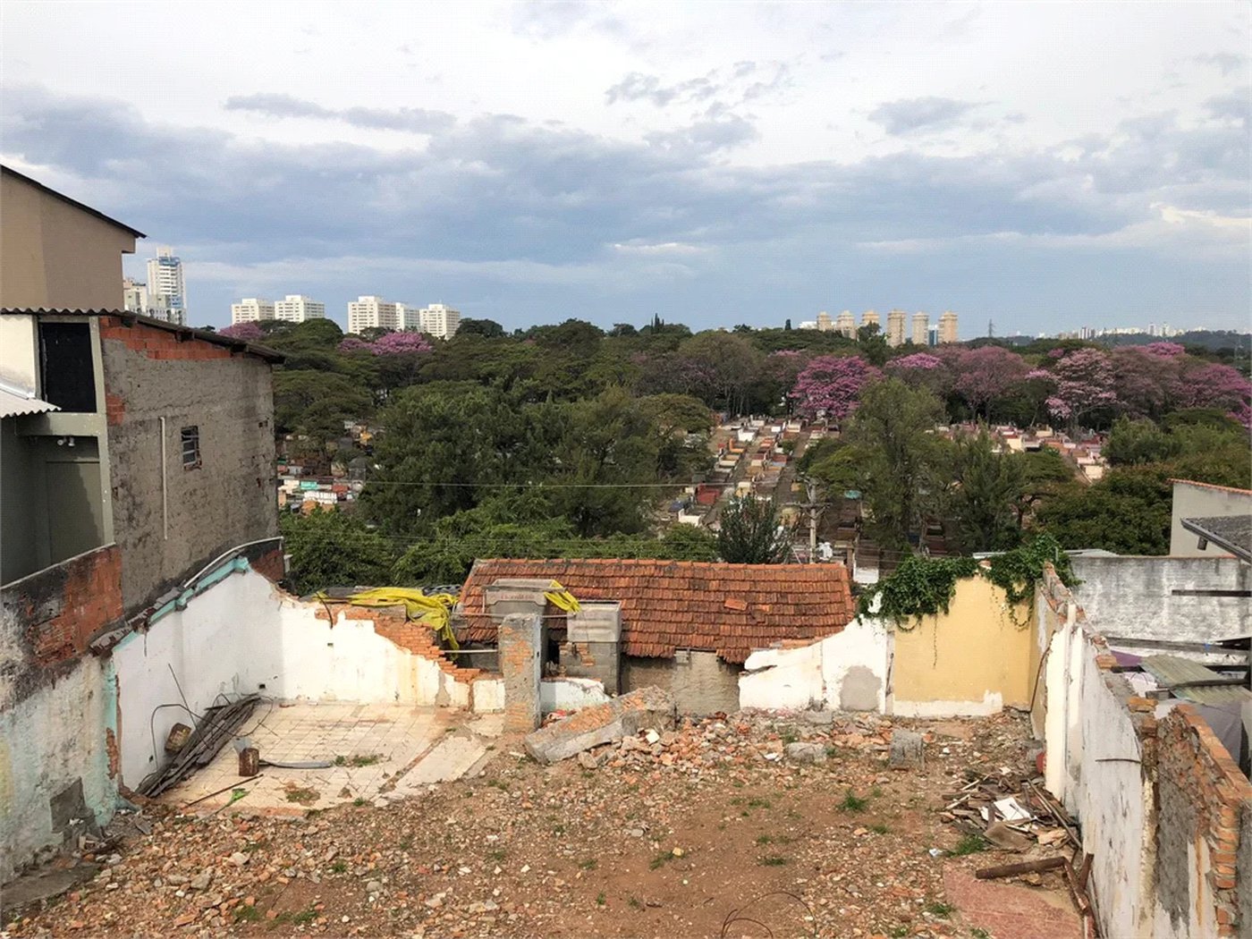 Terreno à venda em Parque da Lapa, São Paulo, SP