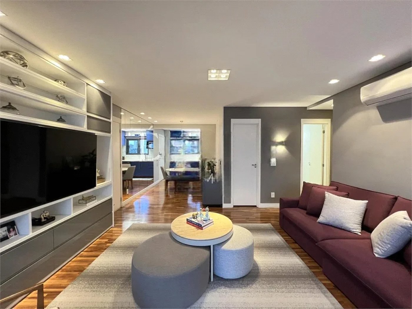 Apartamento à venda com 2 suítes em Vila Romana, São Paulo, SP