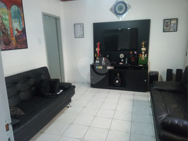 Casa Térrea à venda com 2 quartos, sendo 1 suíte,  em Vila Guarani, São Paulo, SP