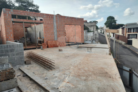 Casa Térrea à venda com 3 quartos, sendo 1 suíte, em Jardim do Lago, Atibaia, SP