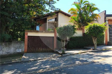 Sobrado à venda com 4 suítes em Barro Branco (zona Norte), São Paulo, SP