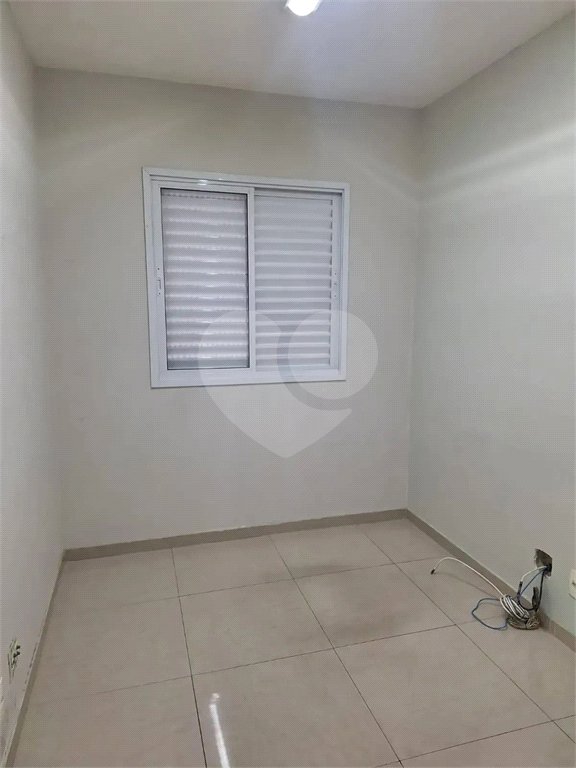 Apartamento à venda com 3 quartos, sendo 1 suíte,  em Vila Carrão, São Paulo, SP