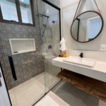 Casa à venda com 6 suítes no condomínio Vila Pinhal, Itirapina - SP