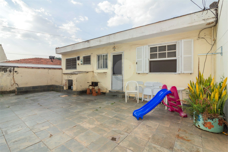 Sobrado à venda com 4 quartos, sendo 1 suíte, em Tremembé, São Paulo, SP