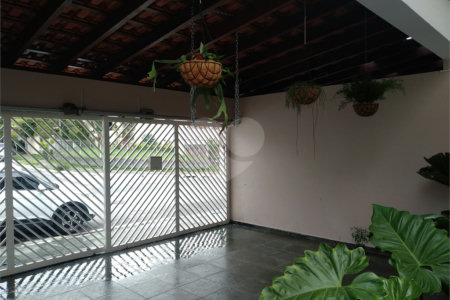 Sobrado à venda com 4 quartos, sendo 2 suítes,  em City Campo Grande, São Paulo, SP