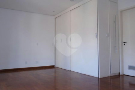 Apartamento à venda com 1 suíte em Jardim das Bandeiras, São Paulo, SP
