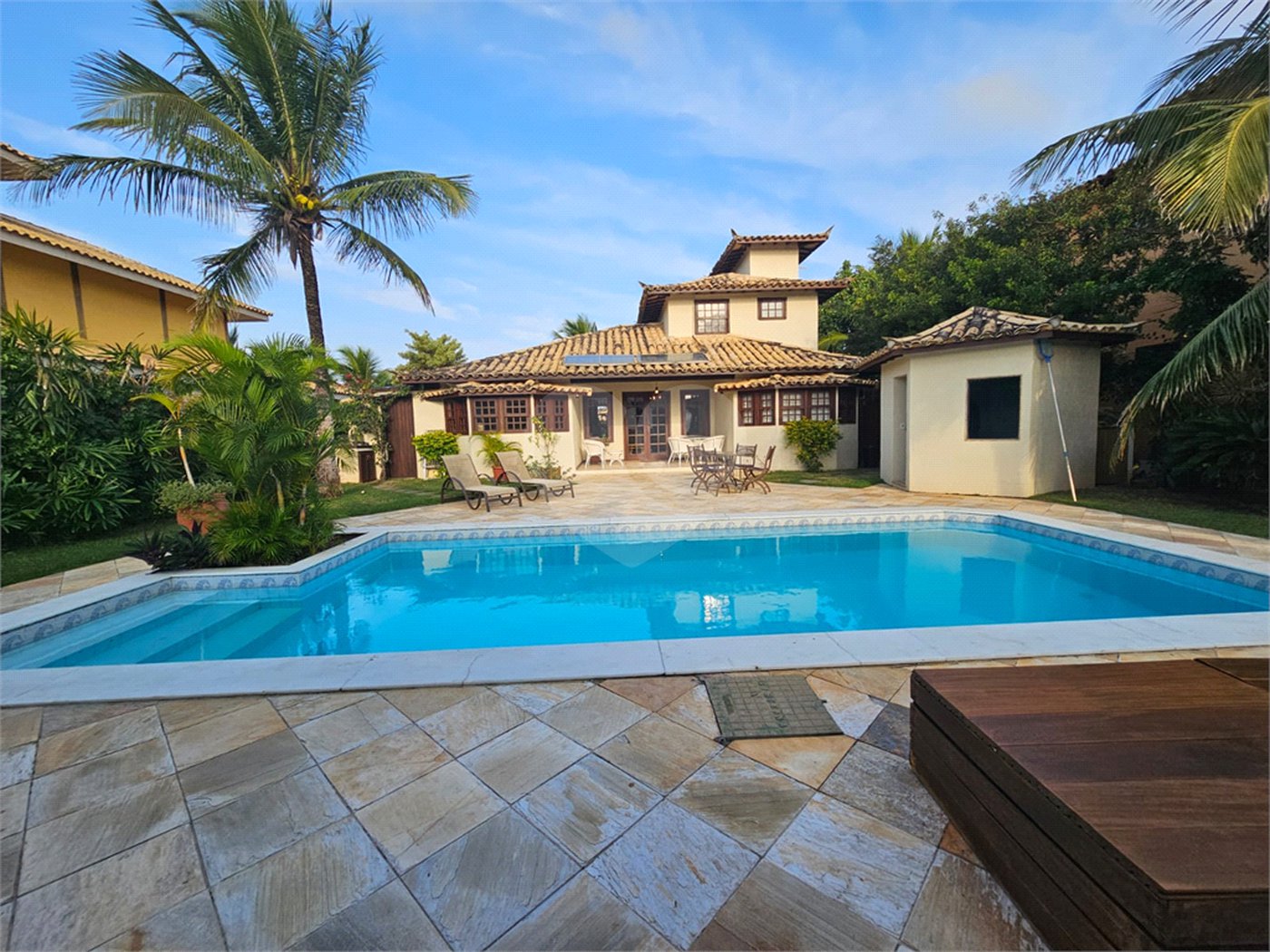 Casa à venda com 4 suítes em Praia Rasa, Armação dos Búzios, RJ