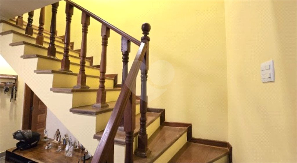 Sobrado à venda com 3 quartos, sendo 1 suíte, em Tremembé, São Paulo, SP