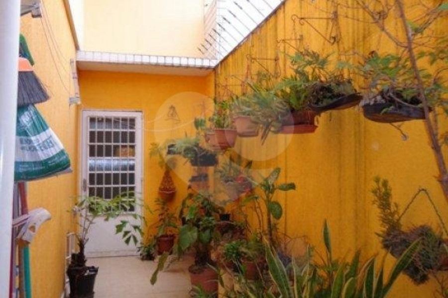 Sobrado à venda com 3 quartos, sendo 1 suíte, em Vila Nova Cachoeirinha, São Paulo, SP