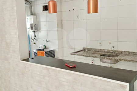 Apartamento à venda com 3 quartos, sendo 1 suíte,  em Vila Suzana, São Paulo, SP