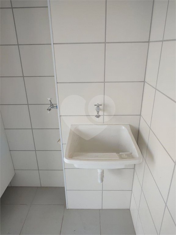 Apartamento para alugar com 2 quartos, sendo 1 suíte,  em Jardim das Palmeiras, Atibaia, SP