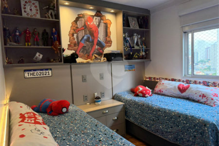 Apartamento à venda com 3 quartos, sendo 1 suíte,  em Vila Regente Feijó, São Paulo, SP