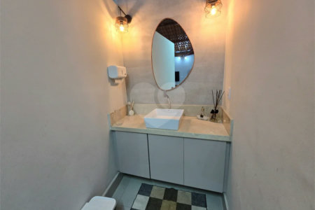 Casa à venda com 3 quartos, sendo 1 suíte, em Santa Teresinha, São Paulo, SP
