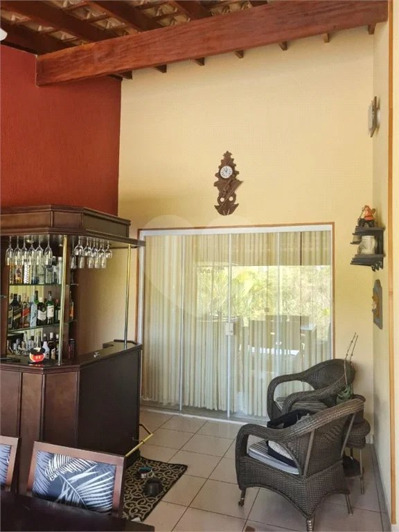 Casa à venda com 4 quartos, sendo 2 suítes, no condomínio Jardim do Ribeirão 2, Itupeva - SP