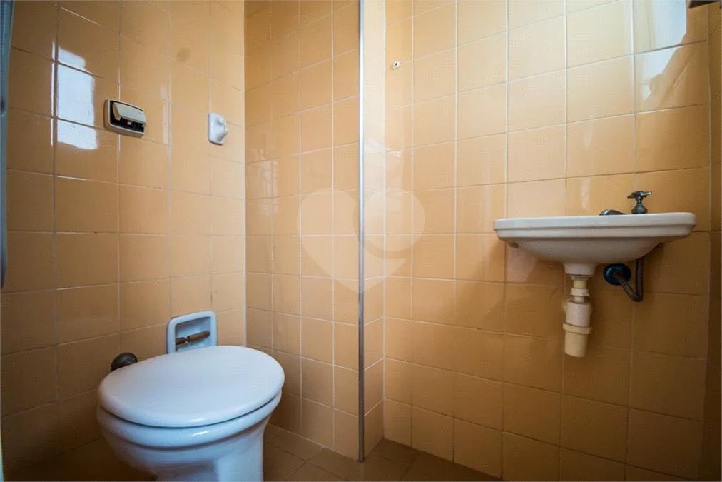 Apartamento a Venda no Condomínio Edifício Guarujá em Campinas/SP