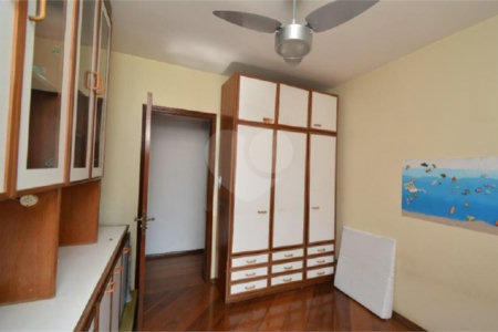 Casa à venda com 5 quartos, sendo 2 suítes, em Vila Galvão, Guarulhos, SP