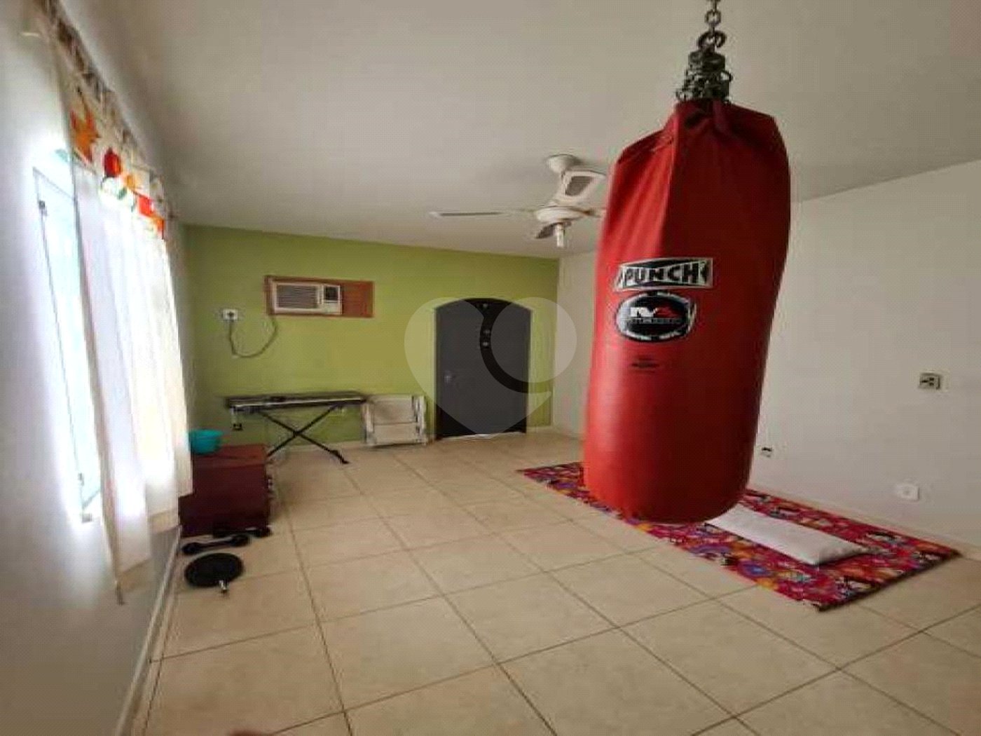 Casa à venda com 1 quarto, sendo 3 suítes, em Campo Grande, Rio de Janeiro, RJ