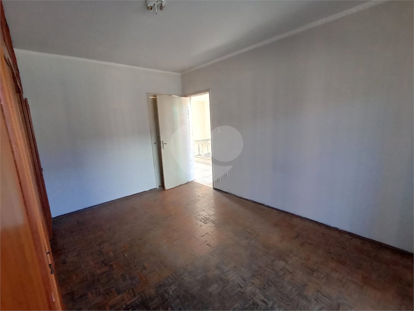 Casa à venda ou para alugar com 3 quartos, sendo 1 suíte, no Centro, Itapetininga, SP