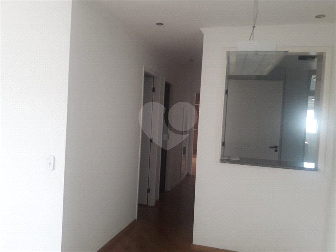 Apartamento à venda com 3 quartos, sendo 1 suíte,  em Parada Inglesa, São Paulo, SP
