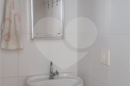 Apartamento à venda com 4 quartos, sendo 2 suítes,  em Vila Oliveira, Mogi das Cruzes, SP