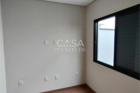 Casa em condomínio à venda com 3 quartos, sendo 1 suíte,  em Horto Florestal, Sorocaba, SP