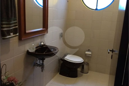 Sobrado à venda com 3 quartos, sendo 1 suíte, em Vila Maria Alta, São Paulo, SP
