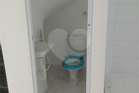 Sobrado à venda com 3 quartos, sendo 2 suítes, em Cidade Patriarca, São Paulo, SP
