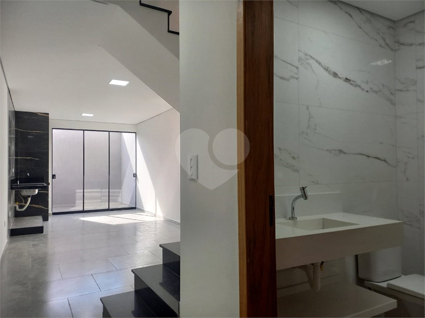 Sobrado à venda com 3 suítes em Vila Nova Cachoeirinha, São Paulo, SP