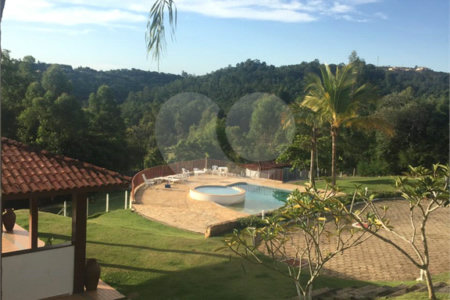 Casa à venda com 4 suítes no condomínio Parque da Fazenda, Itatiba - SP
