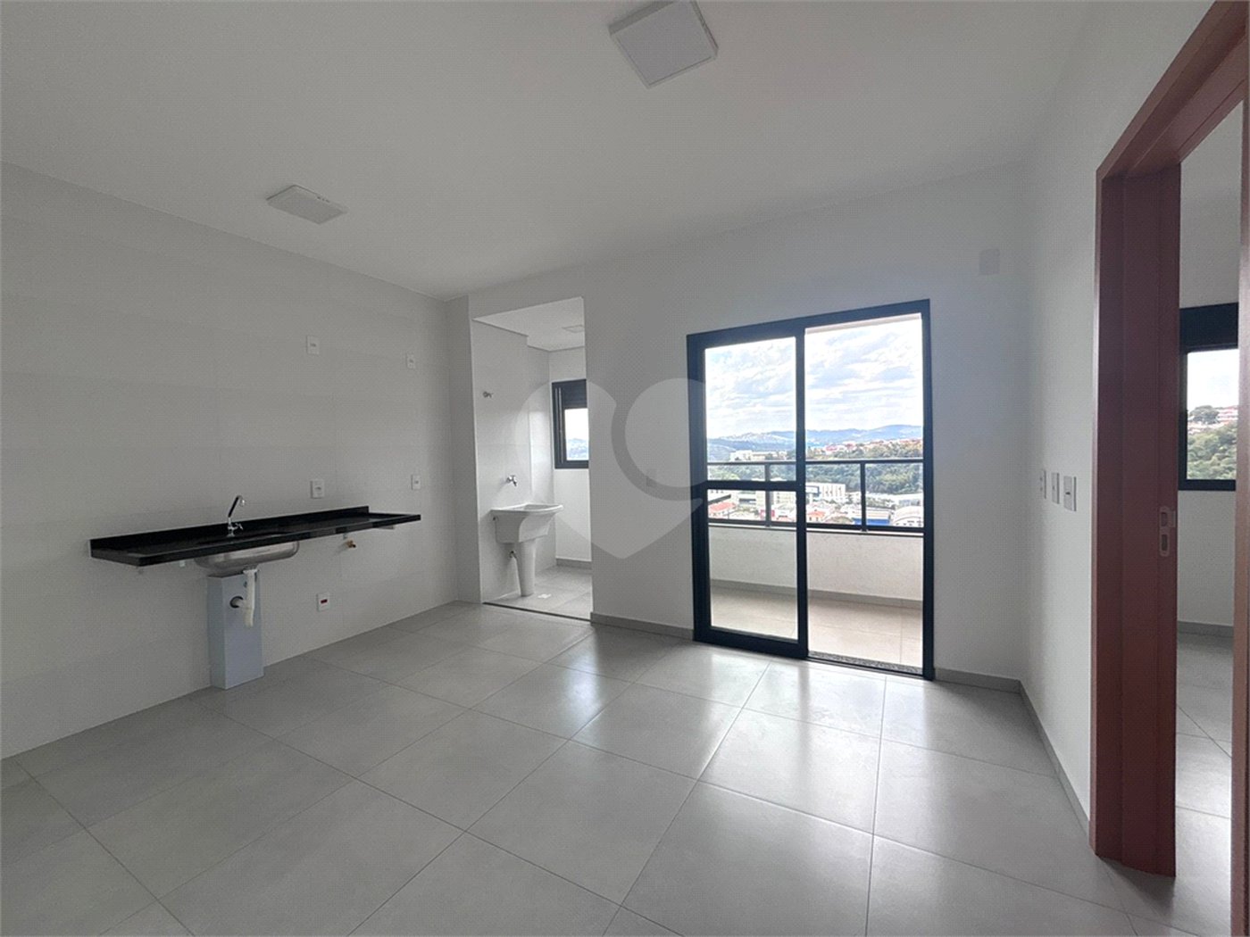 Apartamento à venda com 1 suíte em Atibaia Jardim, Atibaia, SP