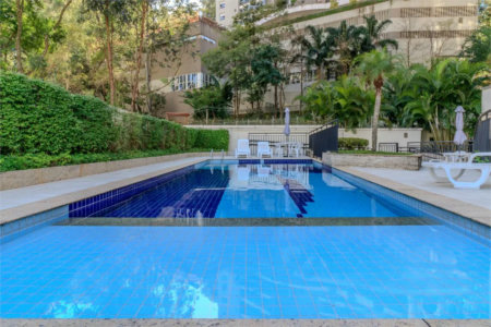 Apartamento à venda com 2 quartos, sendo 1 suíte,  em Vila Andrade, São Paulo, SP