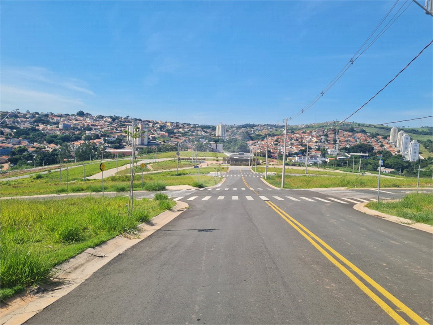 Terreno à venda no condomínio Residencial Reserva Bellano, Itatiba - SP