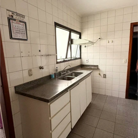 Apartamento à venda com 3 quartos, sendo 1 suíte, em Vila Andrade, São Paulo, SP